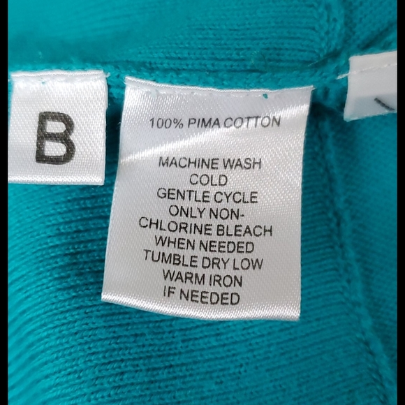 Ann Taylor LOFT green v neck shirt - Picture 8 of 8